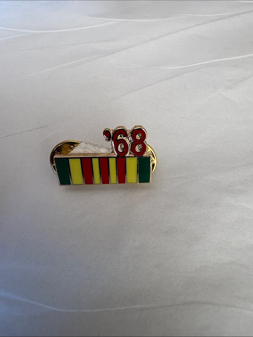 '68 Enamel Military Service Ribbon Lapel Pin - Red, Yellow, Green